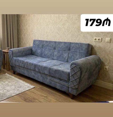 Mavi rəngli, yumşaq toxumalı üçnəfərlik divan. - Rahat geniş oturacaq — mebeldivansifarisle — Диваны