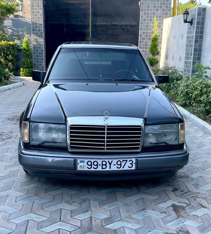 Mercedes 230 E, 2.3 L, 1993 il, 400 000 km — Avtomobillər, Bakı (4)
