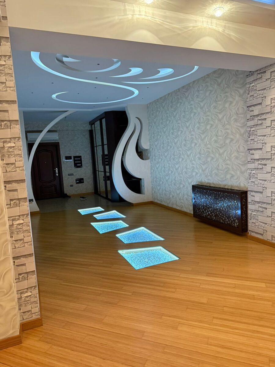 Satılır 4 otaqlı yeni tikili 316 m² — Mənzil, Bakı (11)
