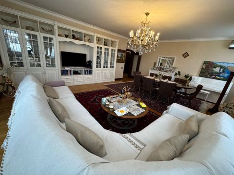 Satılır 3 otaqlı yeni tikili 148 m² — Bakı
