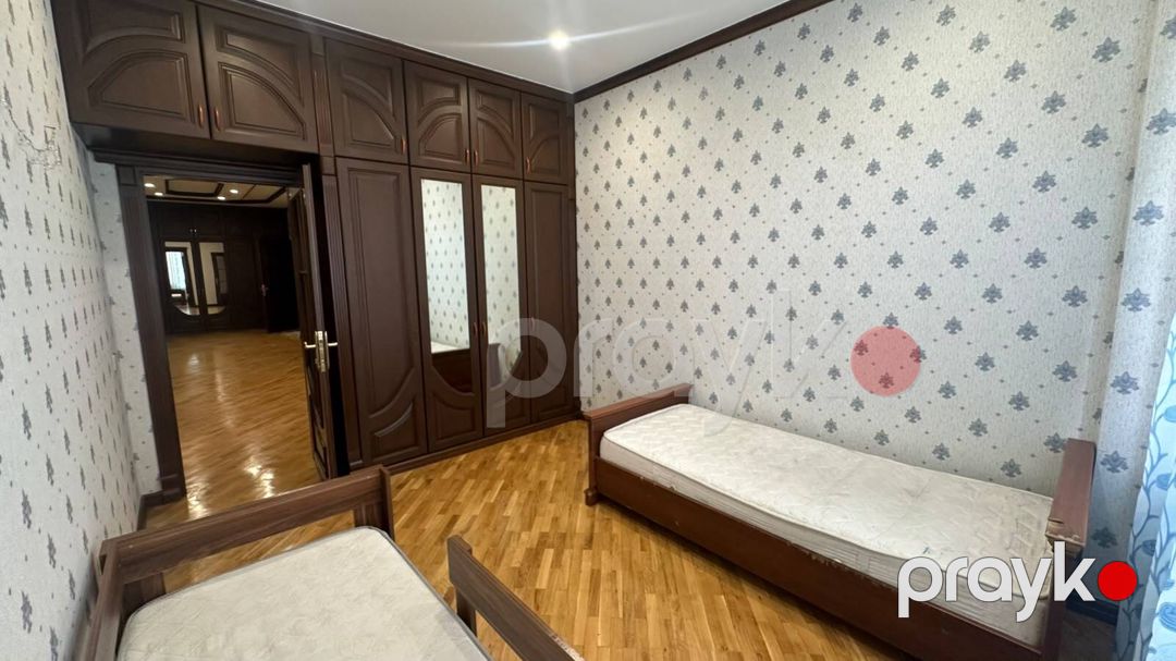 İcarəyə verilir 5 otaqlı yeni tikili 240 m² — Mənzil, Bakı (10)