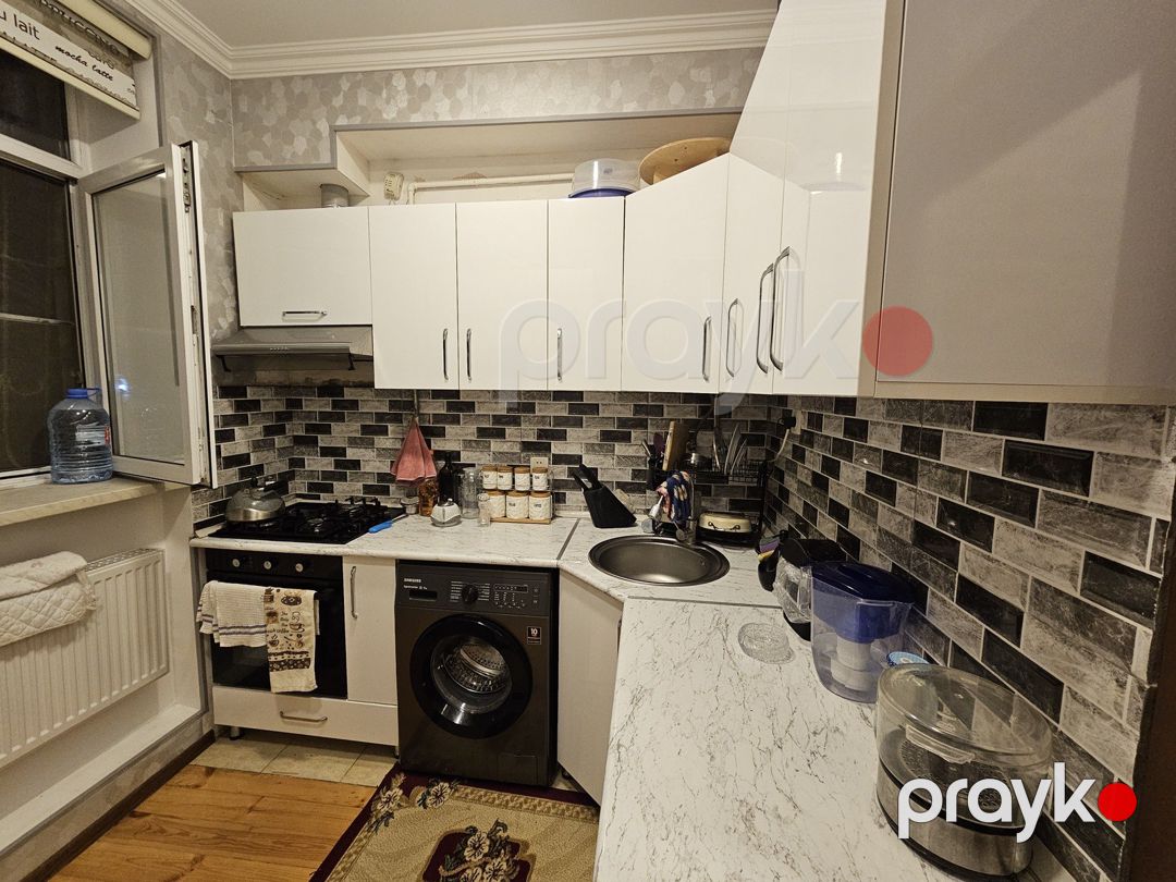 Satılır 1 otaqlı köhnə tikili 43 m² — Mənzil, Bakı (7)