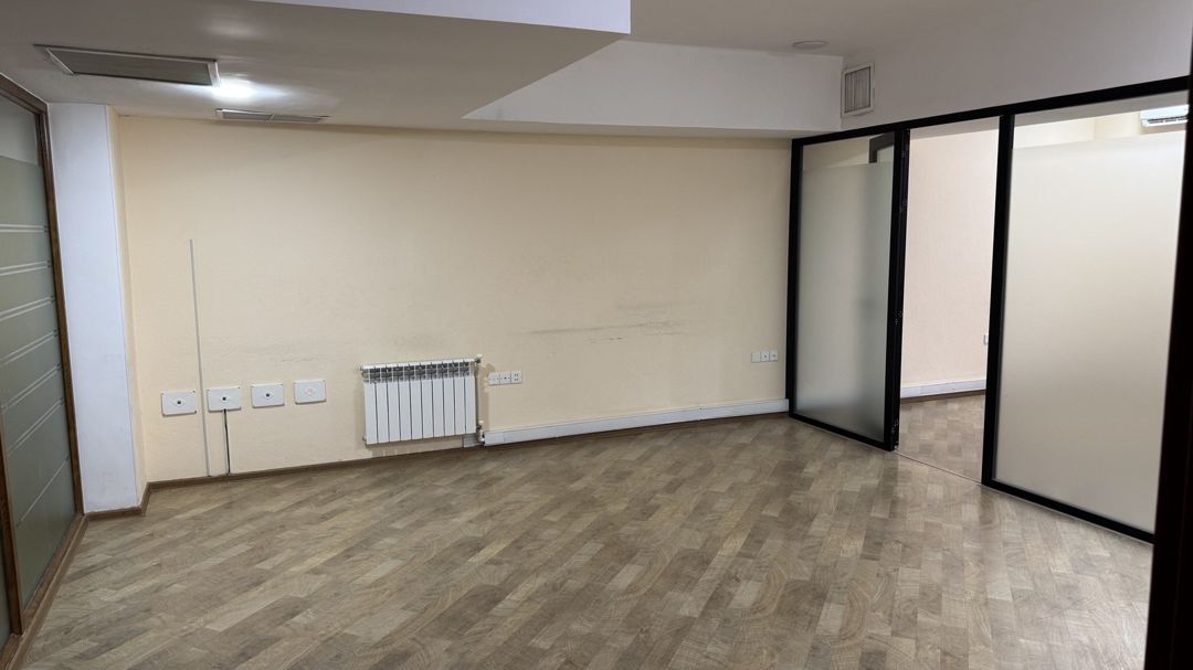 İcarəyə verilir 4 otaqlı ofis 90 m² — Ofis, Bakı (7)