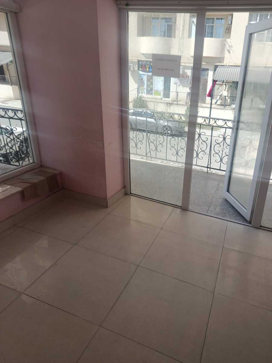 İcarəyə verilir obyekt 15 m² — Əmlak, Bakı (2)