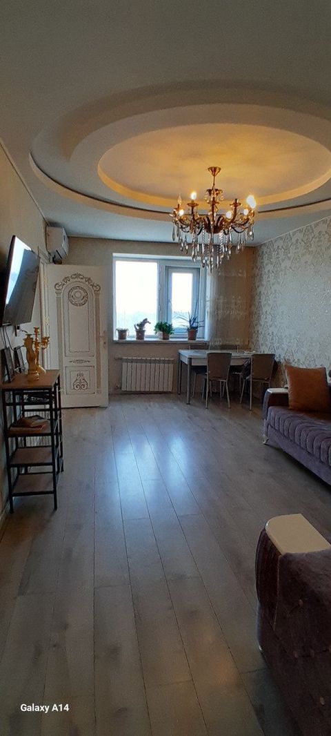 Satılır 3 otaqlı yeni tikili 82 m² — Bakı