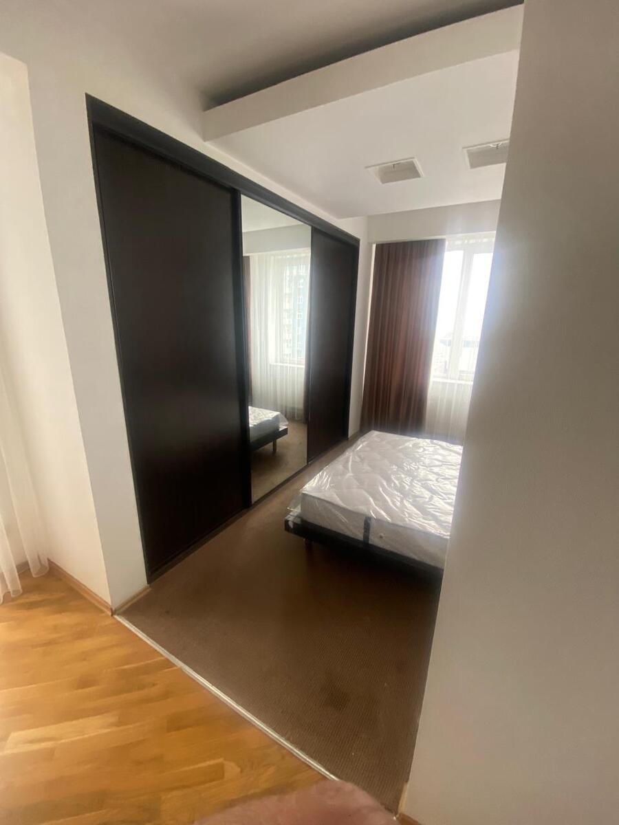 İcarəyə verilir 4 otaqlı köhnə tikili 190 m² — Mənzil, Bakı (7)