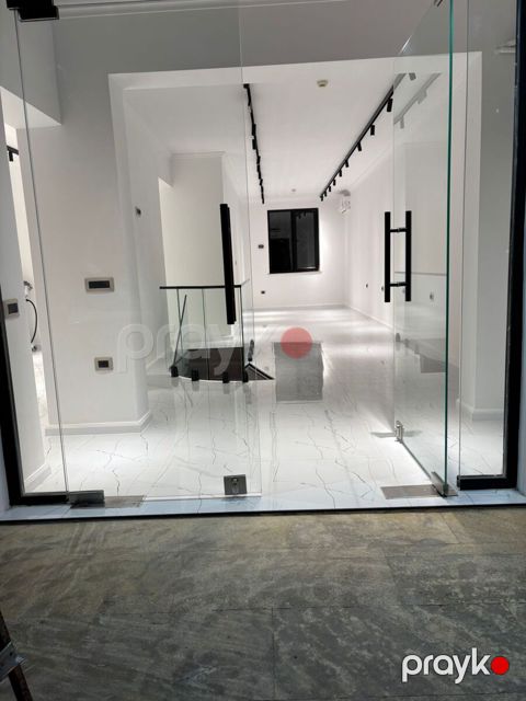İcarəyə verilir obyekt 88 m²