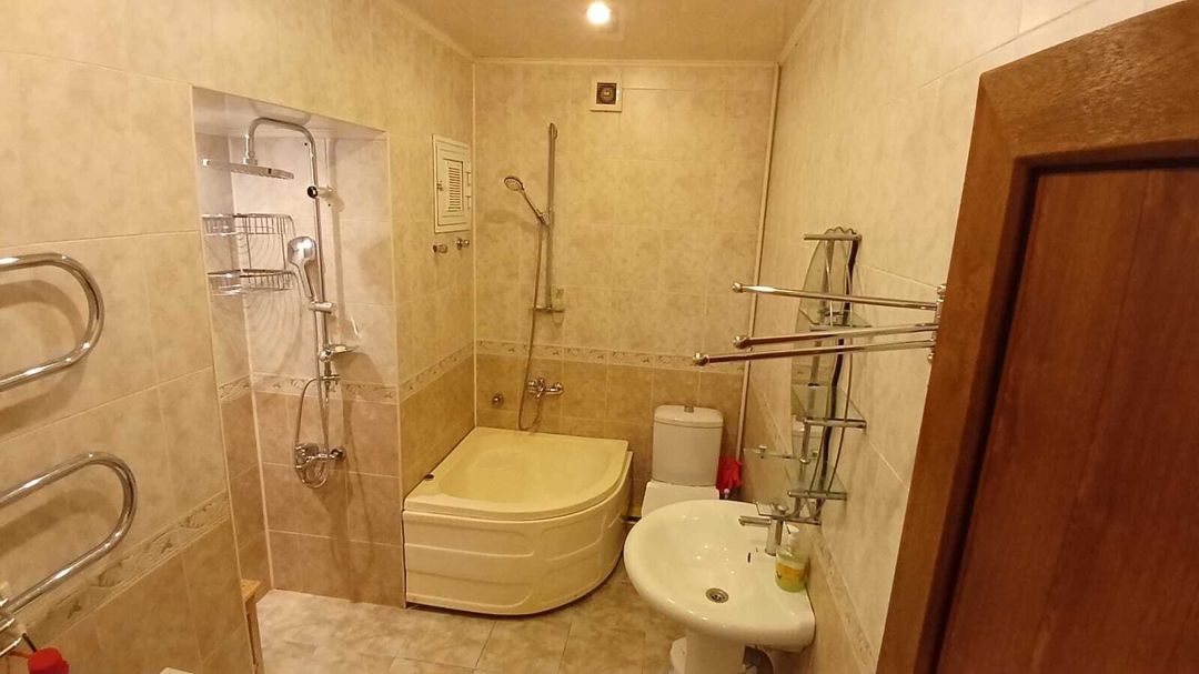 İcarəyə verilir 2 otaqlı köhnə tikili 64 m² — Mənzil, Bakı (9)