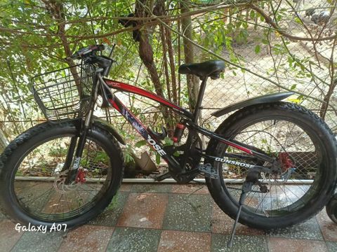 Gunsrose fatbike velosiped Xüsusiyyətlər: - Geniş “fat” təkərlər — Digah