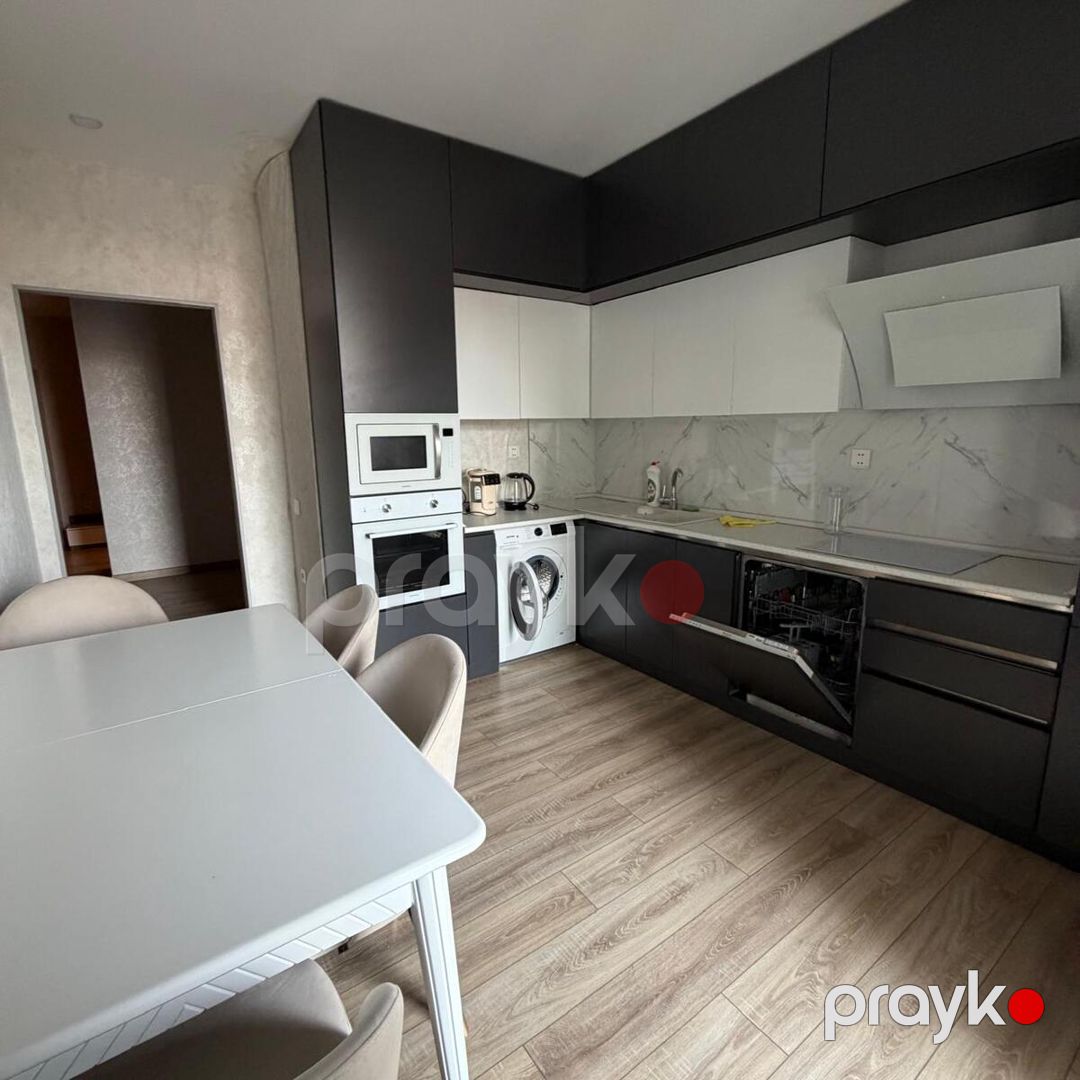 Satılır 4 otaqlı yeni tikili 180 m² — Mənzil, Bakı (2)