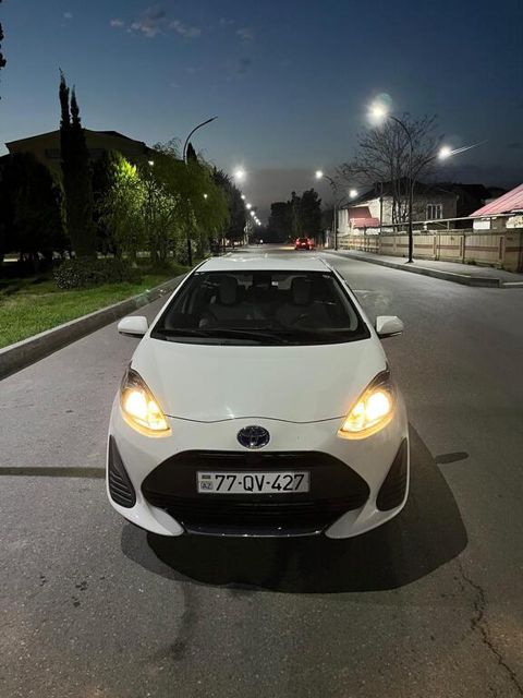 Toyota Aqua, 1.5 L, 0.87 kWh, 2019 il, 270 000 km — Xaçmaz