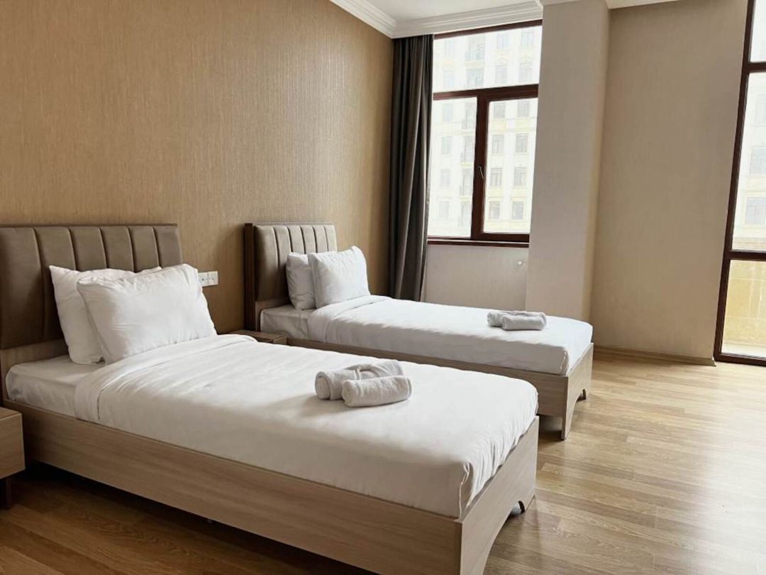 Satılır 4 otaqlı yeni tikili 194.2 m² — Mənzil, Bakı (2)