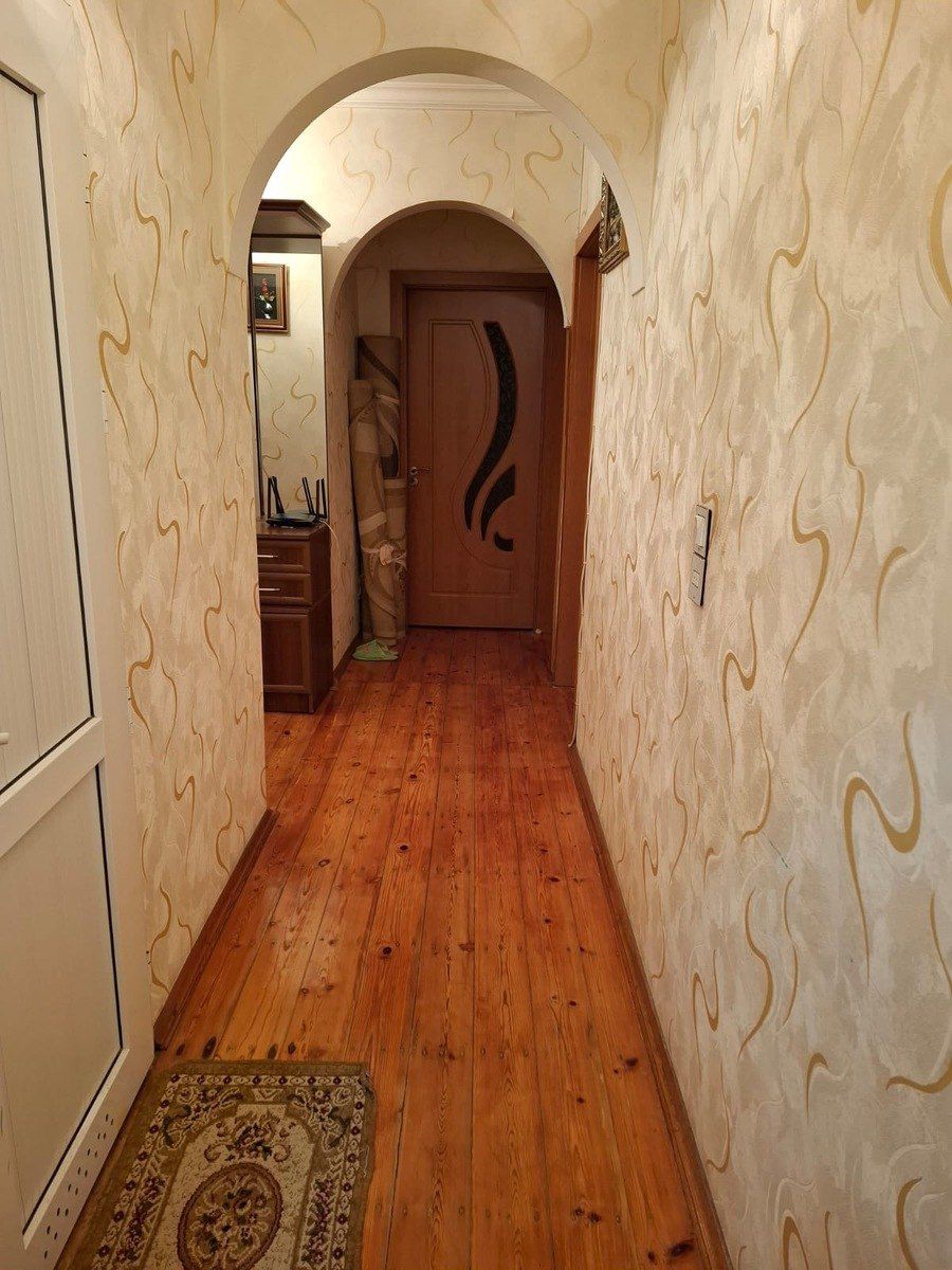 Satılır 3 otaqlı köhnə tikili 100 m² — Mənzil, Bakı (2)