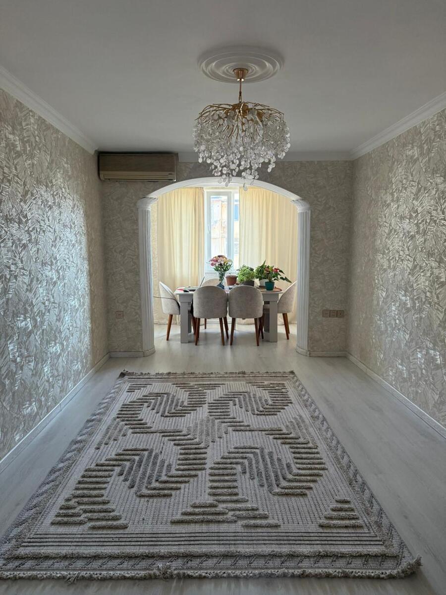 Satılır 3 otaqlı köhnə tikili 70 m² — Mənzil, Bakı (2)