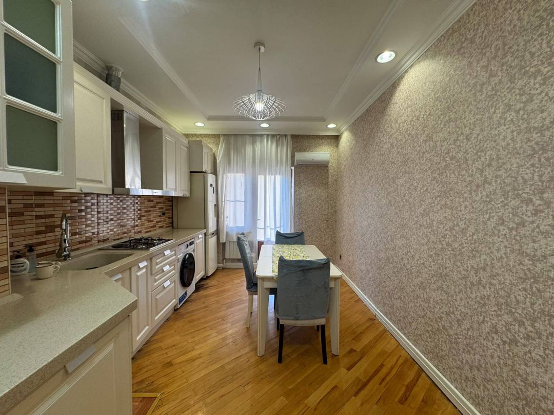 İcarəyə verilir 4 otaqlı yeni tikili 150 m² — Mənzil, Bakı (10)
