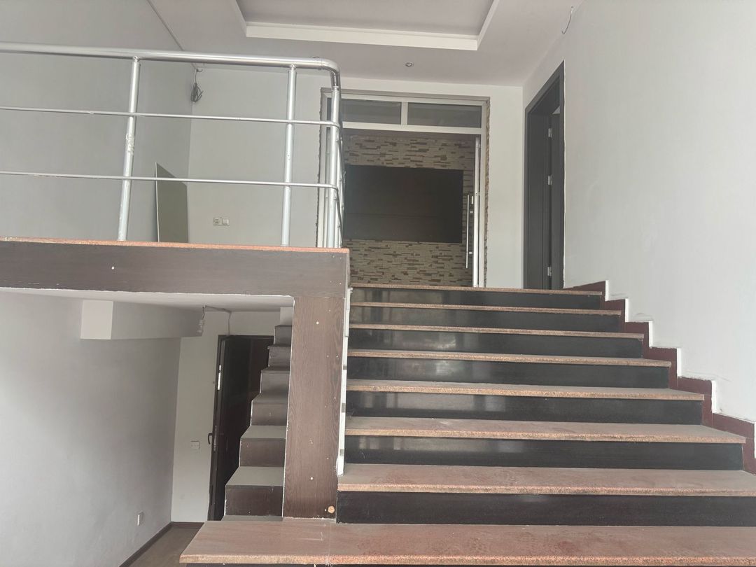 Satılır obyekt 320 m² — Əmlak, Bakı (12)