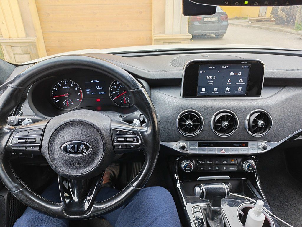 Kia Stinger, 2.0 L, 2017 il, 147 000 km — Avtomobillər, Bakı (9)