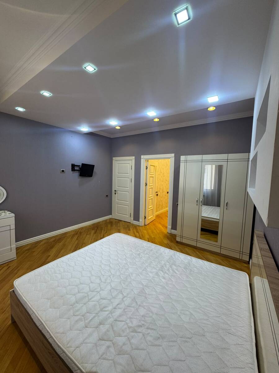 İcarəyə verilir 4 otaqlı yeni tikili 150 m² — Mənzil, Bakı (12)