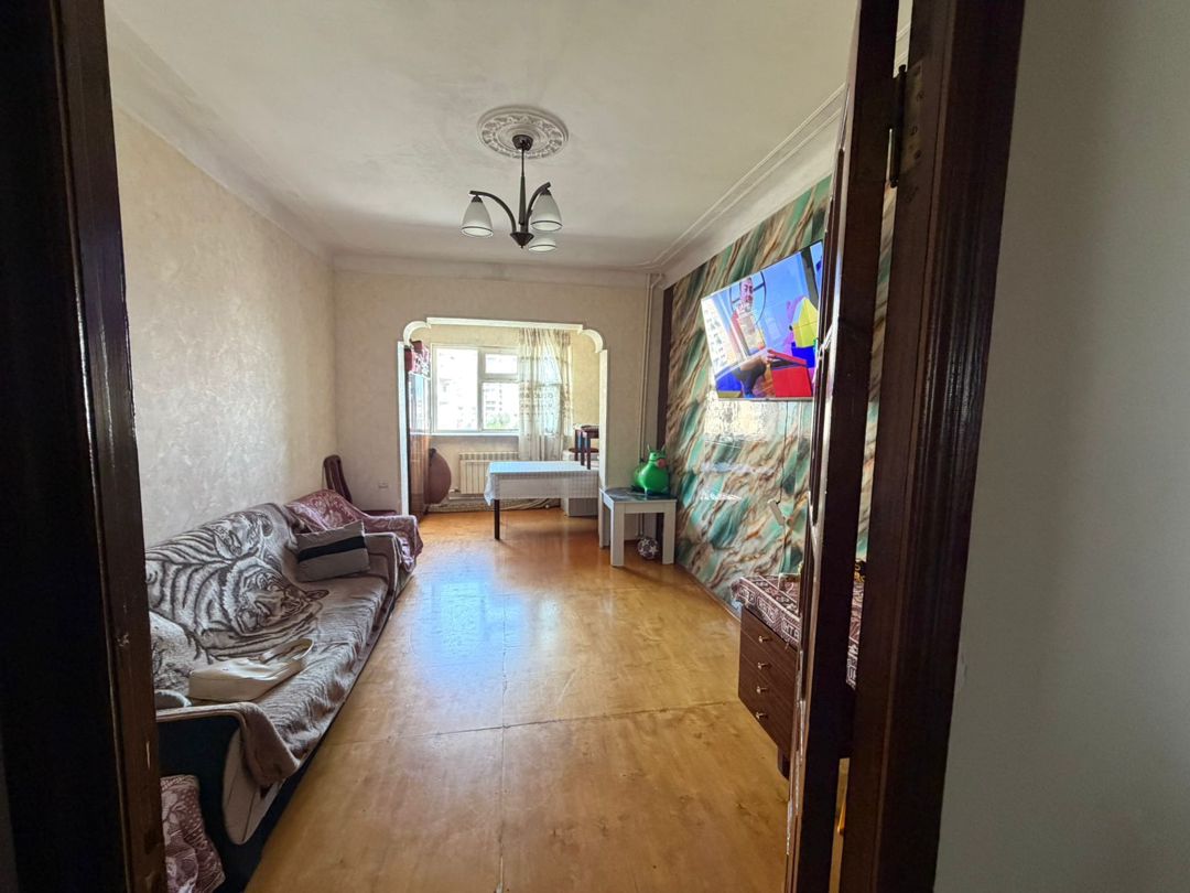 Satılır 2 otaqlı köhnə tikili 65 m² — Mənzil, Bakı (5)