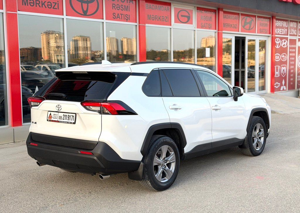 Toyota RAV4, 2.5 L, 2022 il, 91 000 km — Avtomobillər, Bakı (7)