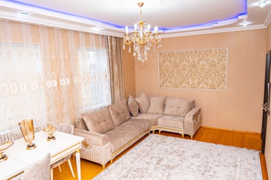 Satılır 5 otaqlı həyət evi/bağ evi 200 m² — Ev, villa, Bakı (6)
