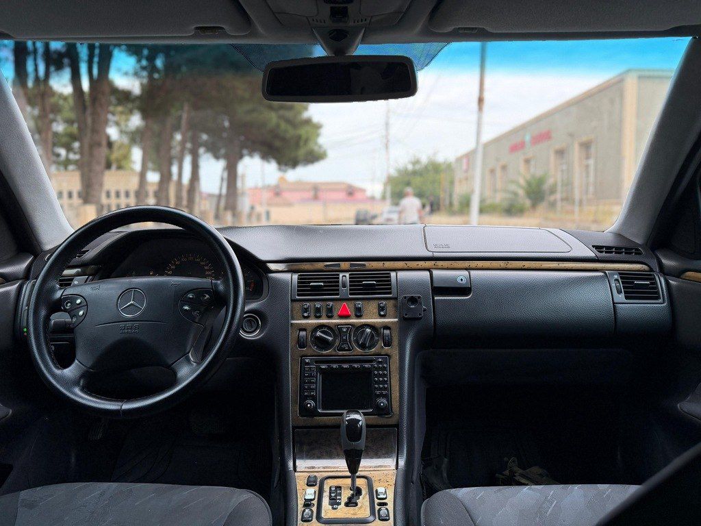 Mercedes E 240, 2.4 L, 1999 il, 420 000 km — Avtomobillər, Sumqayıt (8)