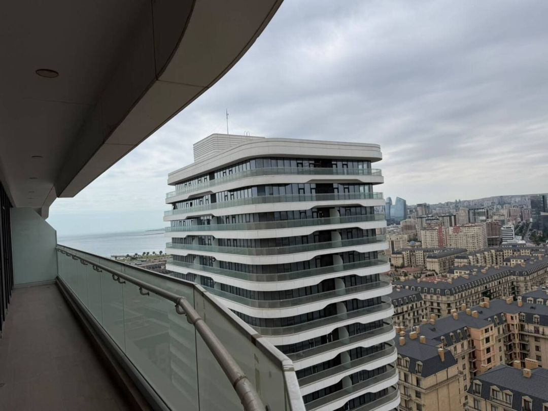 Satılır 6 otaqlı yeni tikili 378 m² — Mənzil, Bakı (11)