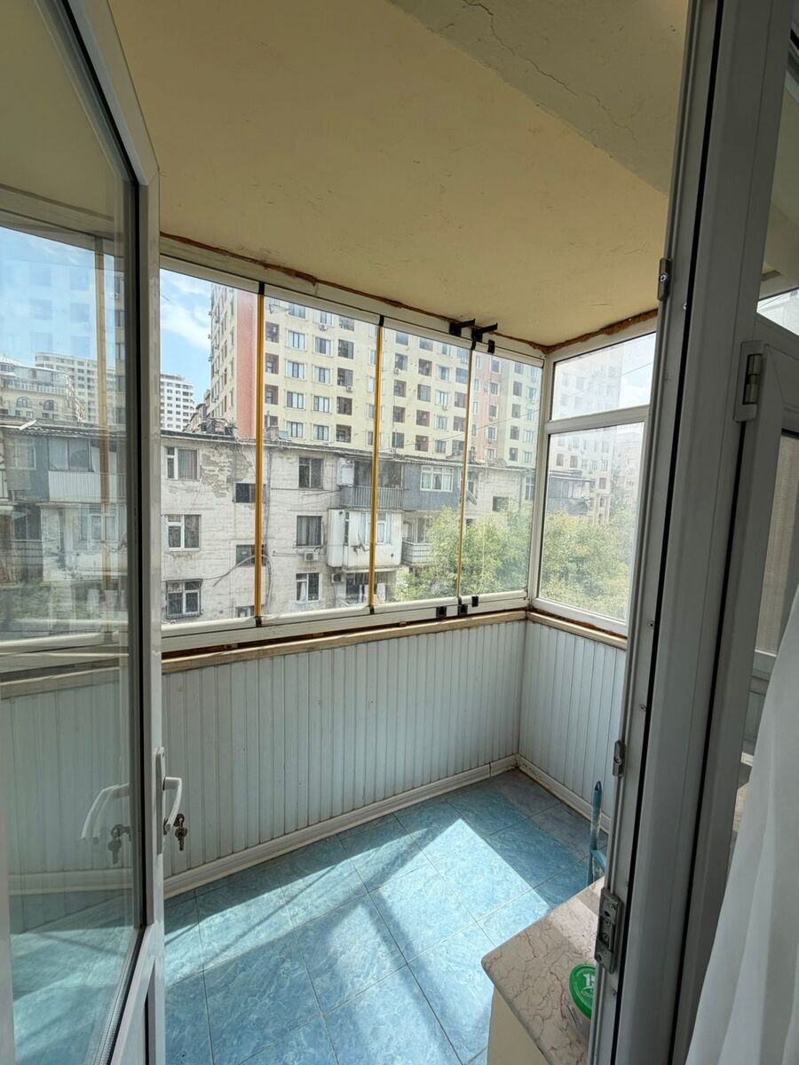 Satılır 3 otaqlı köhnə tikili 70 m² — Mənzil, Bakı (6)