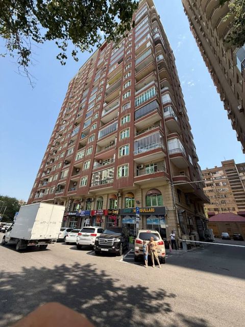 İcarəyə verilir 4 otaqlı yeni tikili 155 m² — Bakı