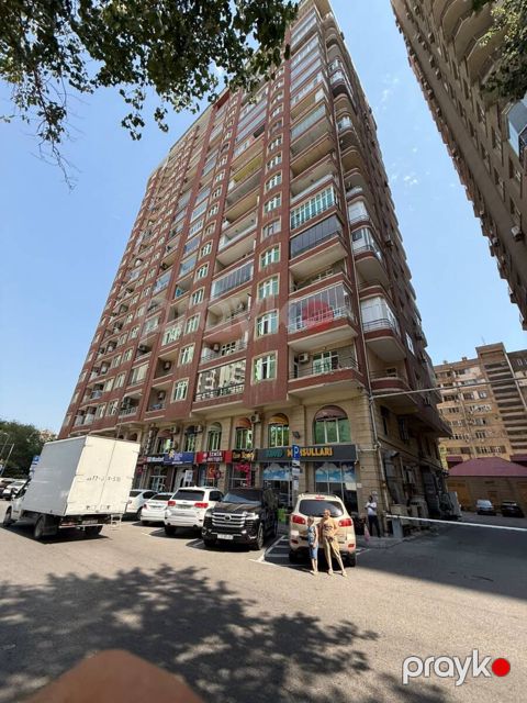 İcarəyə verilir 4 otaqlı yeni tikili 155 m²