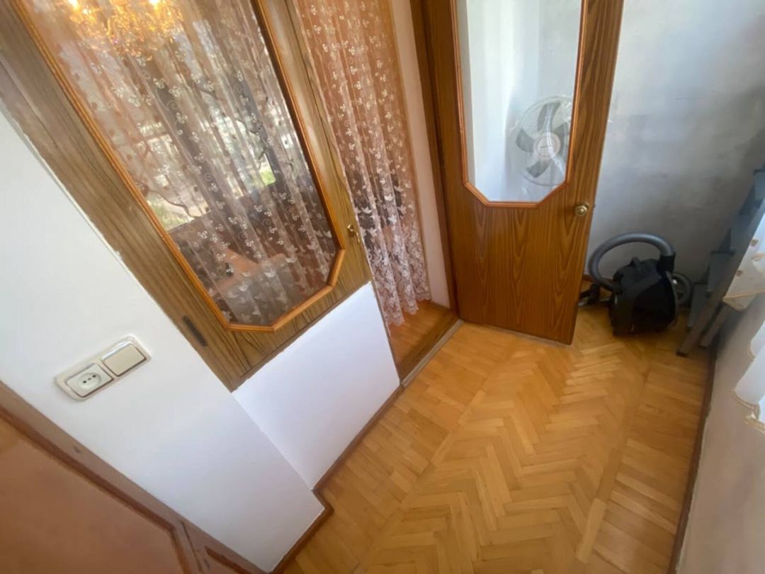 Satılır 4 otaqlı köhnə tikili 110 m² — Mənzil, Bakı (3)