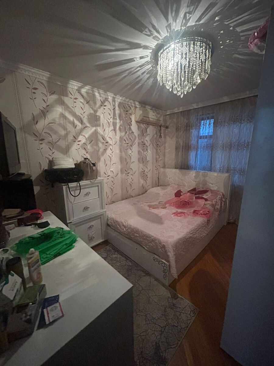 Satılır 4 otaqlı köhnə tikili 125 m² — Mənzil, Bakı (2)