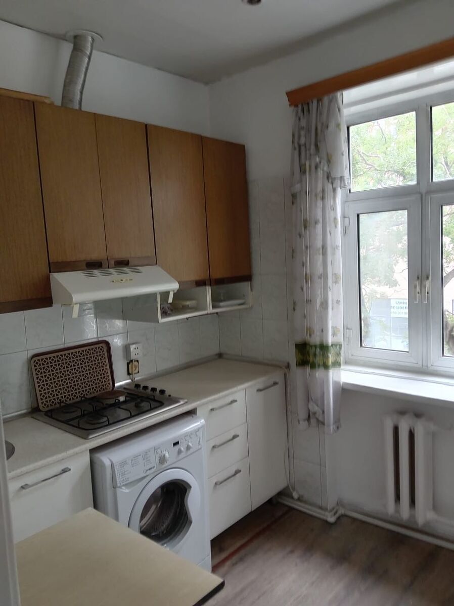 İcarəyə verilir 2 otaqlı köhnə tikili 50 m² — Mənzil, Bakı (7)