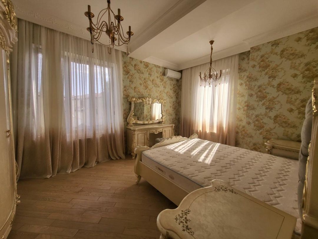 İcarəyə verilir 7 otaqlı həyət evi/bağ evi 550 m² — Ev, villa, Bakı (12)