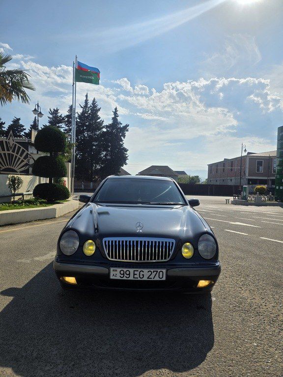 Mercedes E 270, 2.7 L, 1999 il, 370 500 km — Avtomobillər, Astara