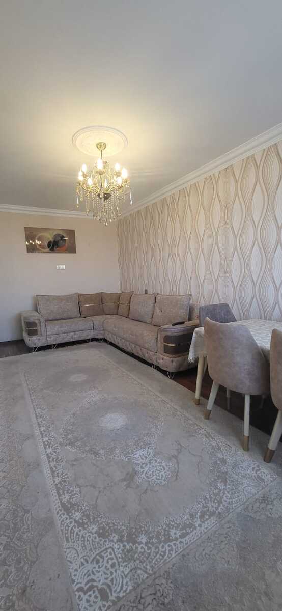Satılır 3 otaqlı köhnə tikili 84 m² — Mənzil, Bakı (2)