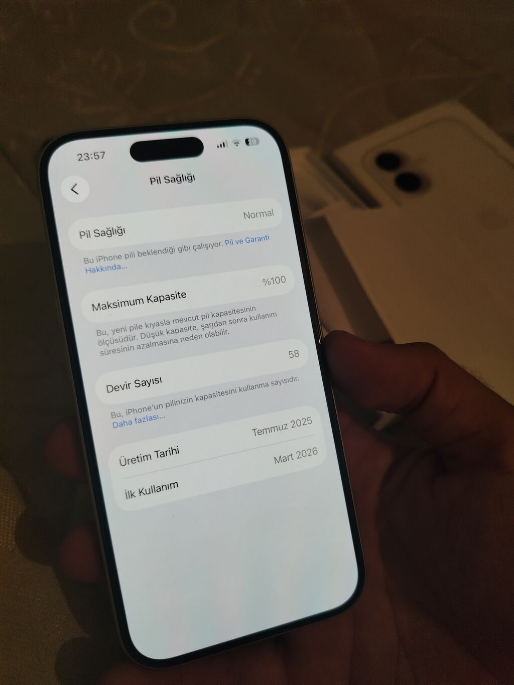 IPhone 16, Ağ, Face ID — Apple iPhone, Bakı (3)