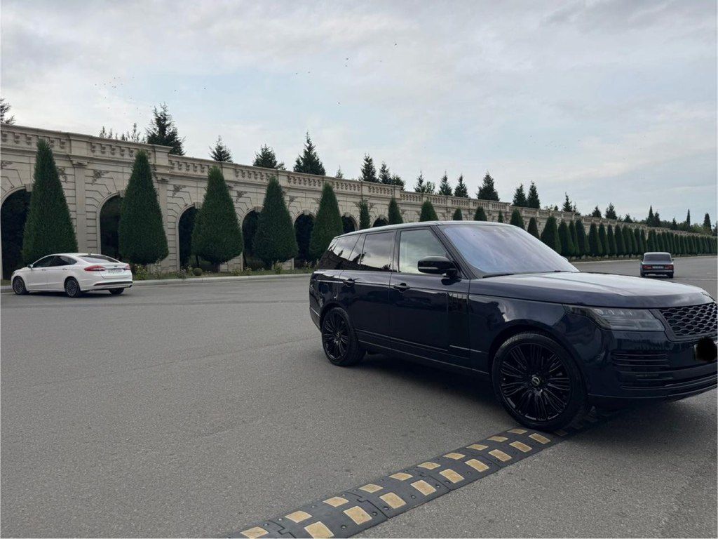 Land Rover Range Rover, 3.0 L, 2018 il, 113 000 km — Avtomobillər, Gəncə (5)