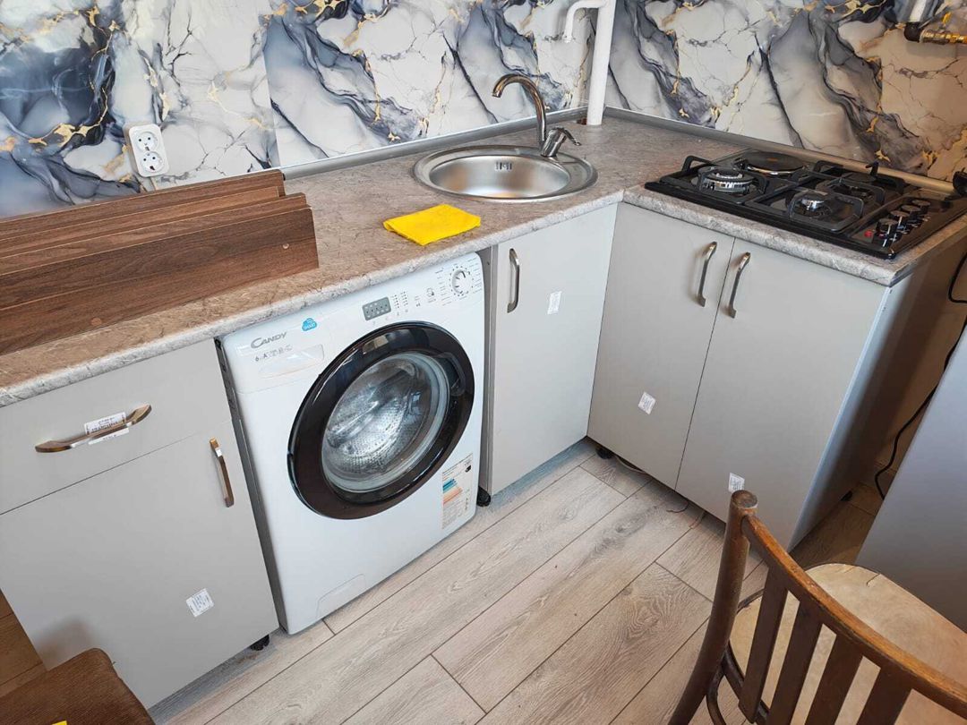 İcarəyə verilir 1 otaqlı köhnə tikili 40 m² — Mənzil, Bakı (8)