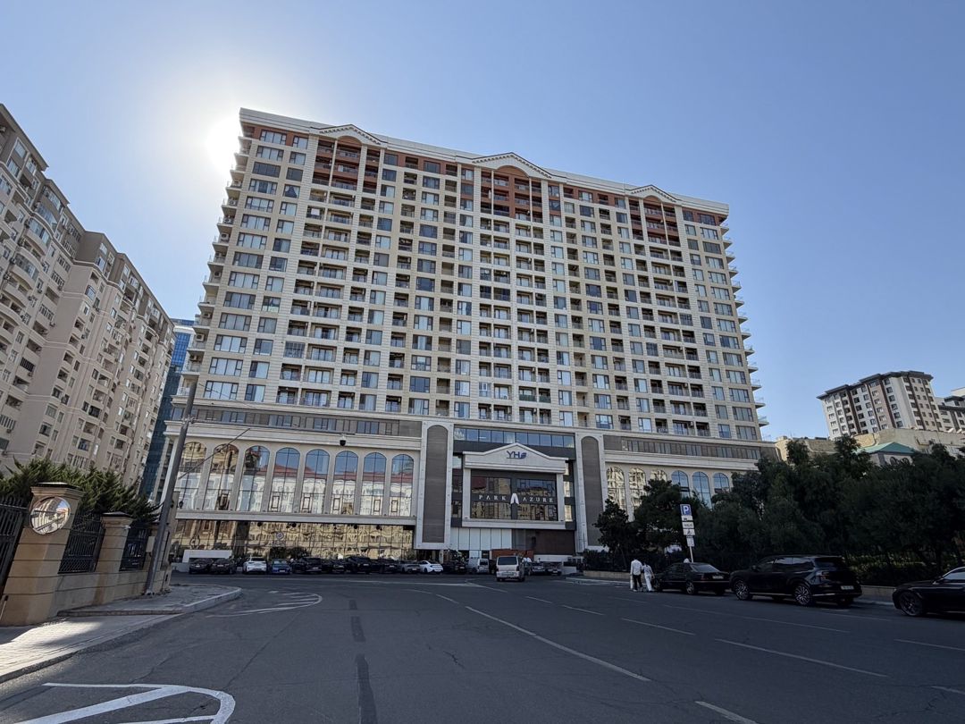 Satılır 3 otaqlı yeni tikili 140 m² — Mənzil, Bakı