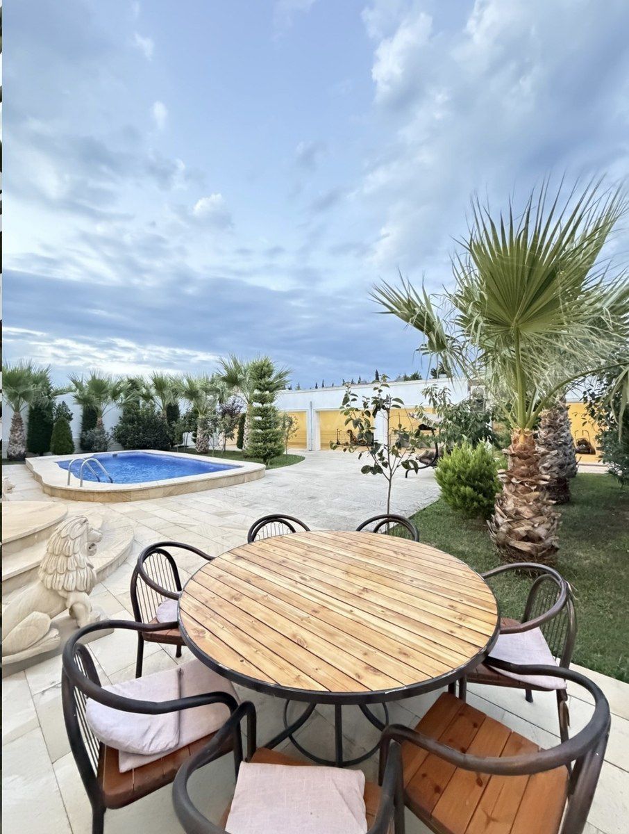 Satılır 6 otaqlı həyət evi/bağ evi 320 m² — Ev, villa, Bakı (2)