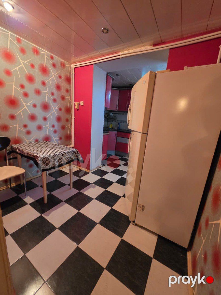 Satılır 2 otaqlı köhnə tikili 65 m² — Mənzil, Bakı (7)