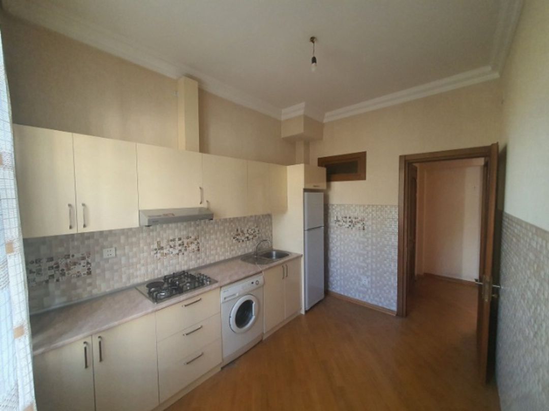 İcarəyə verilir 3 otaqlı köhnə tikili 80 m² — Mənzil, Bakı (7)