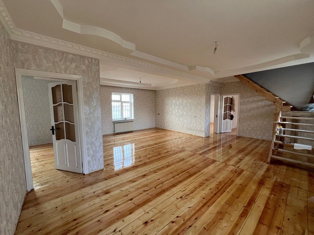 Satılır 6 otaqlı həyət evi/bağ evi 240 m² — Ev, villa, Bakı (3)