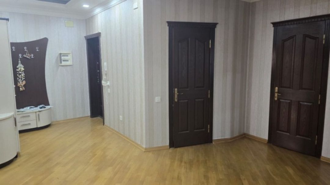 Satılır 3 otaqlı yeni tikili 150 m² — Mənzil, Bakı (8)