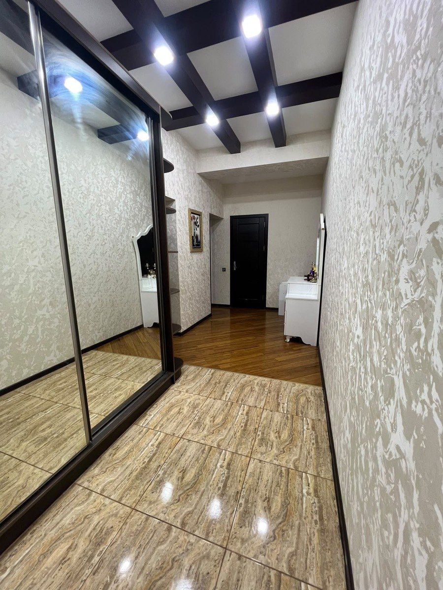 Satılır 2 otaqlı yeni tikili 71 m² — Mənzil, Bakı