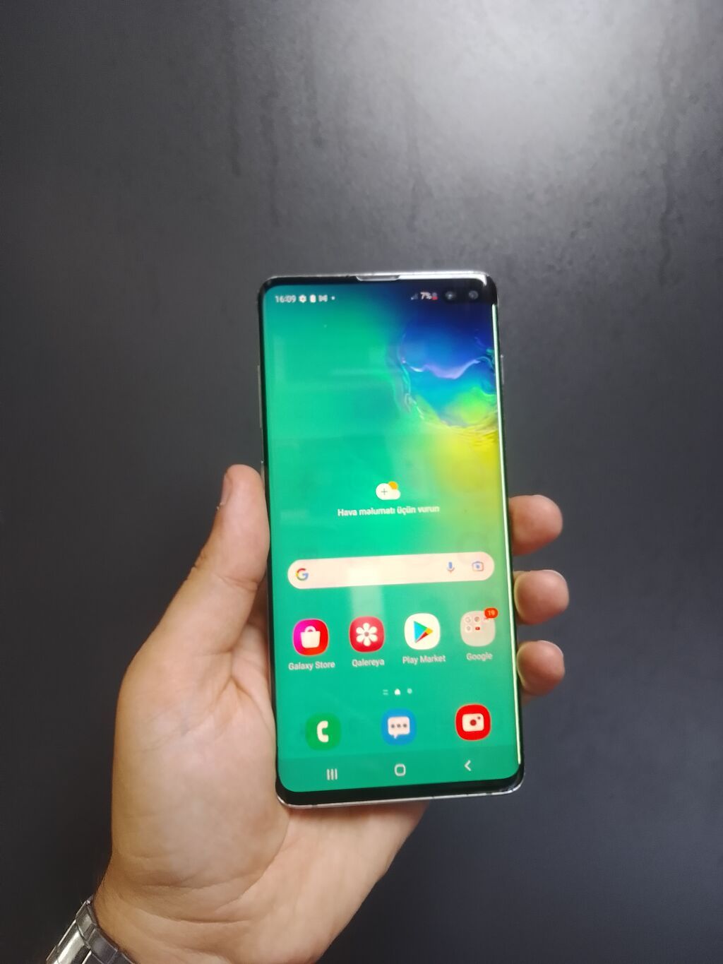Samsung Galaxy S10 Plus, 128 GB, rəng - Qara, Simsiz şarj — Samsung, Masazır (8)