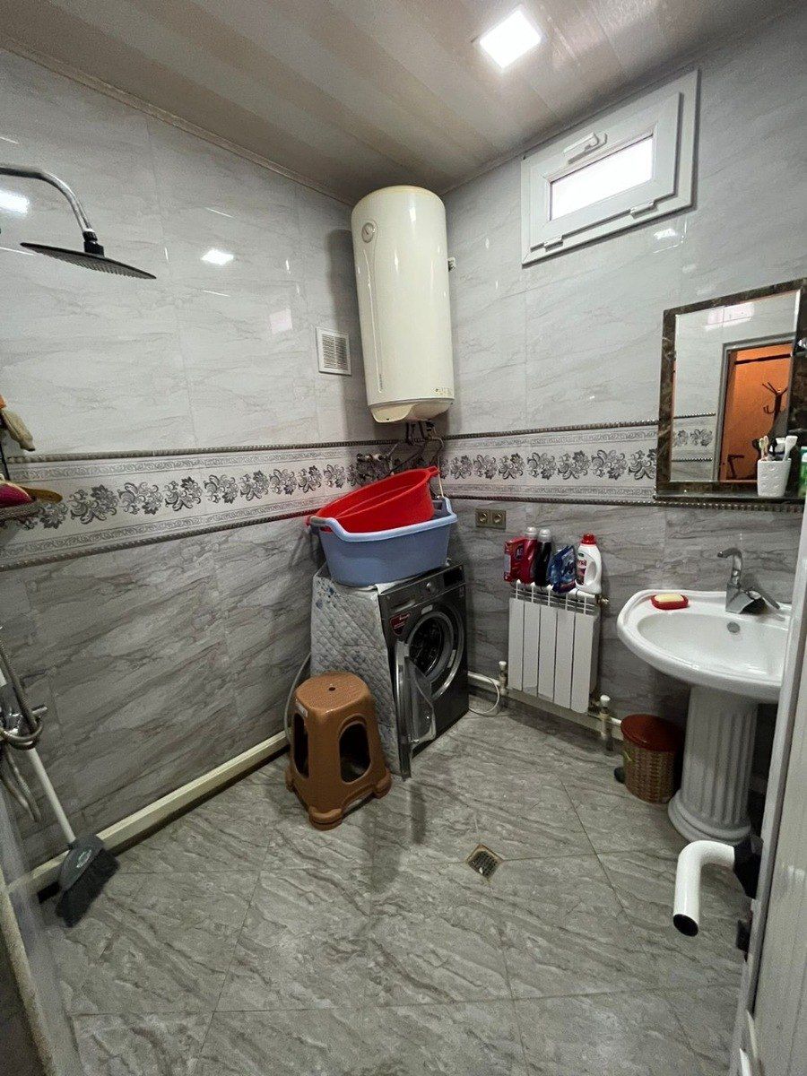 İcarəyə verilir 5 otaqlı həyət evi/bağ evi 200 m² — Ev, villa, Bakı (12)