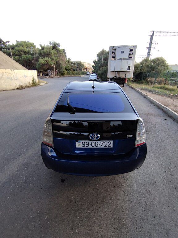 Toyota Prius, 1.8 L, 1.3 kWh, 2011 il, 411 992 km — Avtomobillər, Bakı (4)