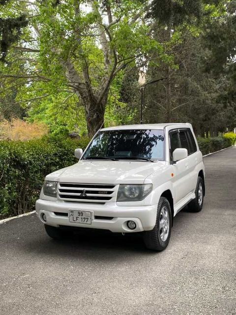 Mitsubishi Pajero io, 2.0 L, 2000 il, 247 000 km — Şabran